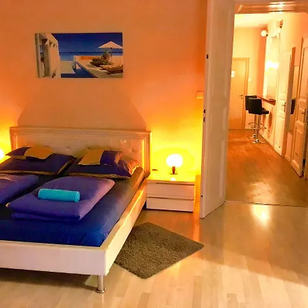 Dohany Downtown Residency The Shelters Apartment